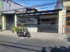 Rumah Konttak Siap Huni Lokasi Strategis di Raya Gebang Putih Surabaya