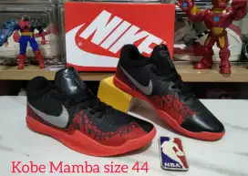 Sepatu Basket Nike Kobe Mamba size 44