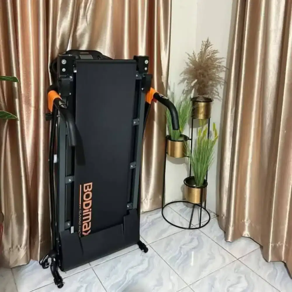 TREADMILL ELEKTRIK BISA DILIPAT