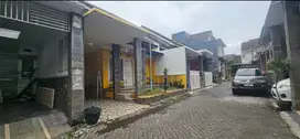 rumah mewah lingkungan aman sekali di cengger ayam suhat dkt kampus UB