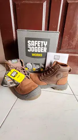 SEPATU SAFETY JOGGER DAKAR