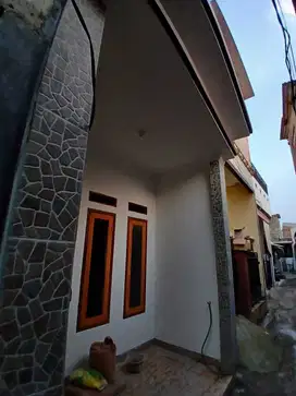 Rumah Bagus Murah Akses Motor dekat Raya Condet