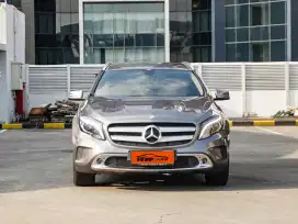 Mercedes Benz GLA 200 X156 CBU tahun 2015