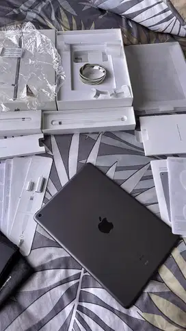 Ipad gen 9 64 GB with Pencil gen 1 IBOX