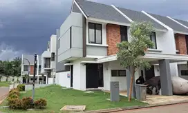 DIJUAL RUMAH HOOK DI CIMANGGIS GOLF ESTATE