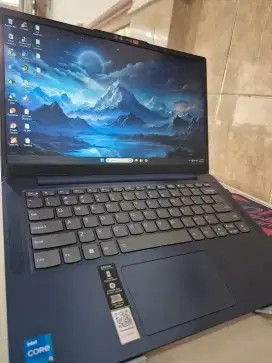 Lenovo Ideapad Slim 3i (Baca Deskripsi)