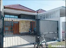 Rumah solo baru dekt dr oen kudu Baki manang