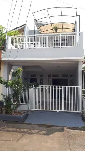 Dijual Rumah Minimalis 2 lantai Dekat Graha Raya Bintaro