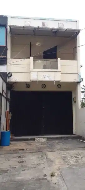 Ruko yang komersial dan strategis