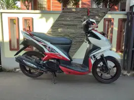 YAMAHA XEON RC TAHUN 2012