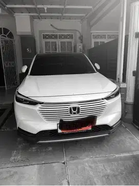 Mobil pribadi dijual