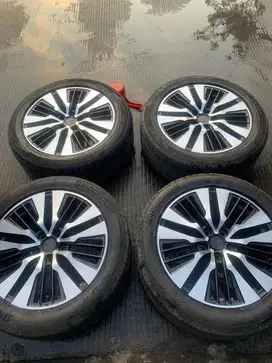 velg replika alphard/vellfire r18