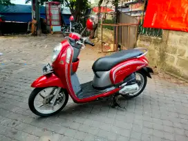 Honda Scoopy 110 CC PGM-FI Tahun 2016