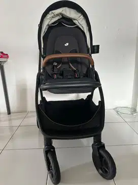 Premium Stroller Joie Signature 2 ways Newborn - 22 Kg Like New