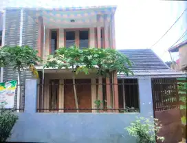 Rumah siap huni 2 lantai dekat MRT di Gandaria Jakarta Selatan