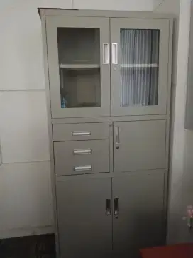 Filling Cabinet Lemari Arsip Kaca