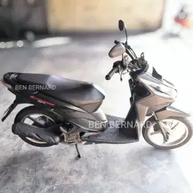 Vario karbu 110 thn 2011 kondisi terawat istimewa