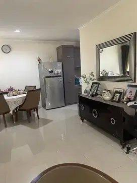 Dijual Rumah Green Court Hoek Siap Huni