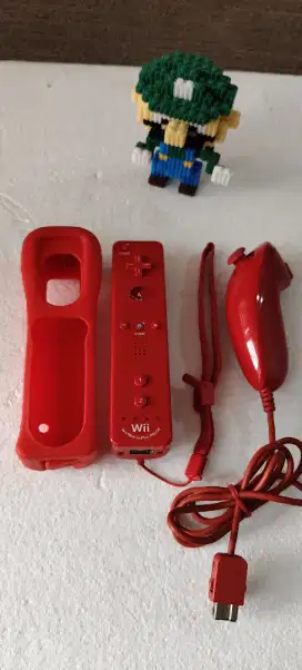 Wiimote Wii Merah Original - Motion Plus Inside Bundling Nunchuck
