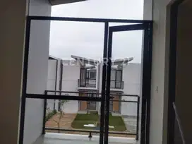 Rumah Siap Huni Nyaman Asri Semi Furnished Cluster Cendana Park