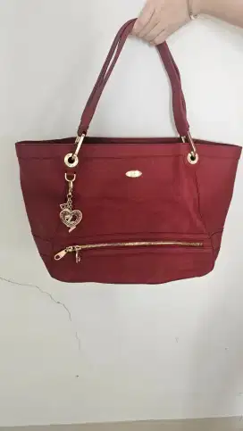 Tas bonia merah asli