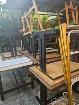 Meja dan Kursi Resto layak pakai