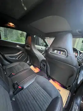 Mercedes-Benz GLA200 2018 Bensin