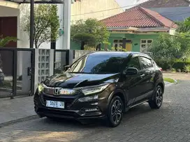 Honda HRV 2020 SE AT Matic Facelift model 2021(Eplus/SE)