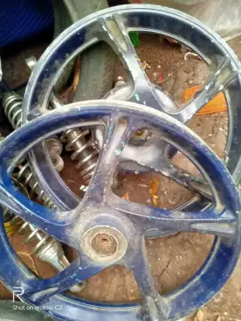 Pelek racing mio