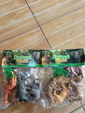 mainan anak animal world