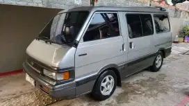 Mazda E 2000 gresh pjk hidup