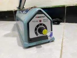 Segel Plastik / plastic sealer