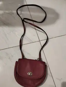 TAS COACH ORIGINAL ( LIKE NEW )