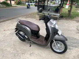 Di jual honda scoopy tahun 2017