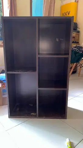 Rak buku minimalis rak serba guna