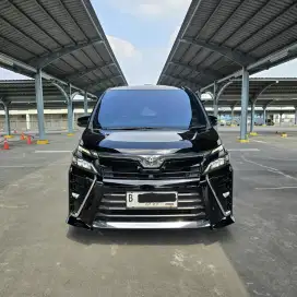 Toyota voxy 2.0 2019 A/t