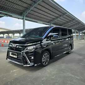 Toyota voxy 2.0 2019 A/t