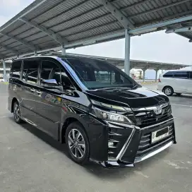 Toyota voxy 2.0 2019 A/t