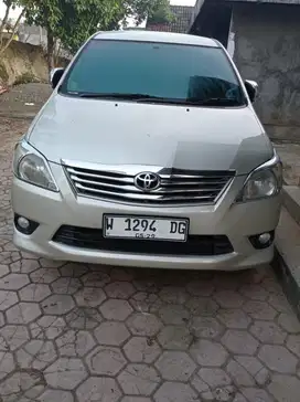 Toyota Kijang Innova 2012 Diesel