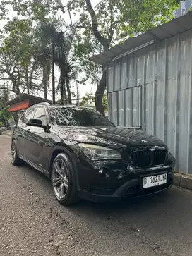 BMW X1 SDrive1.8 AT Bensin
