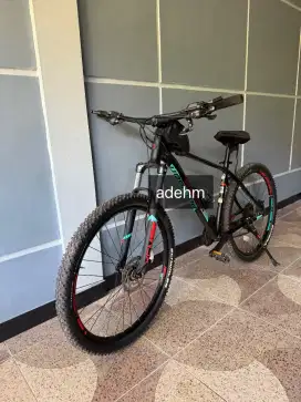 sepeda x trada 6