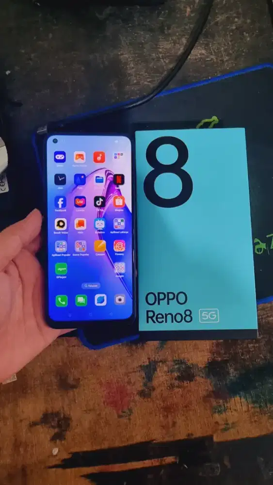 OPPO RENO 8 5G 8/256GB FULLSET SEPERTI BARU