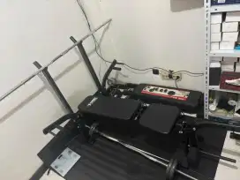 Alat olahraga GYM bekas masih lengkap