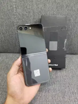 Samsung Z Flip 5 Ram 8/256 GB Fullset