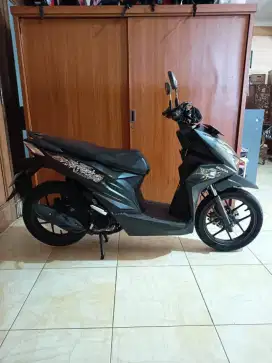 Beat  street hitam 2023 gbm bisa tunai atau kredit