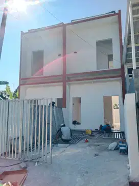 2Unit Rumah Baru 2Lantai Murah on Progress di Jl Medokan Sawah Timur