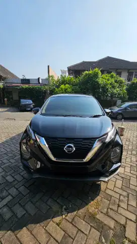 2019 Nissan Livina 1.5 VE AT MPV - Hitam