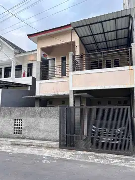Rumah 2 lantai siap huni murah di jalan palagan km 9,5