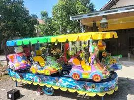 odong odong kereta panggung kartun model baru