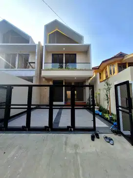 Di Jual Rumah dalam Komplek ada 5 unit  di Jatibening Bekasi